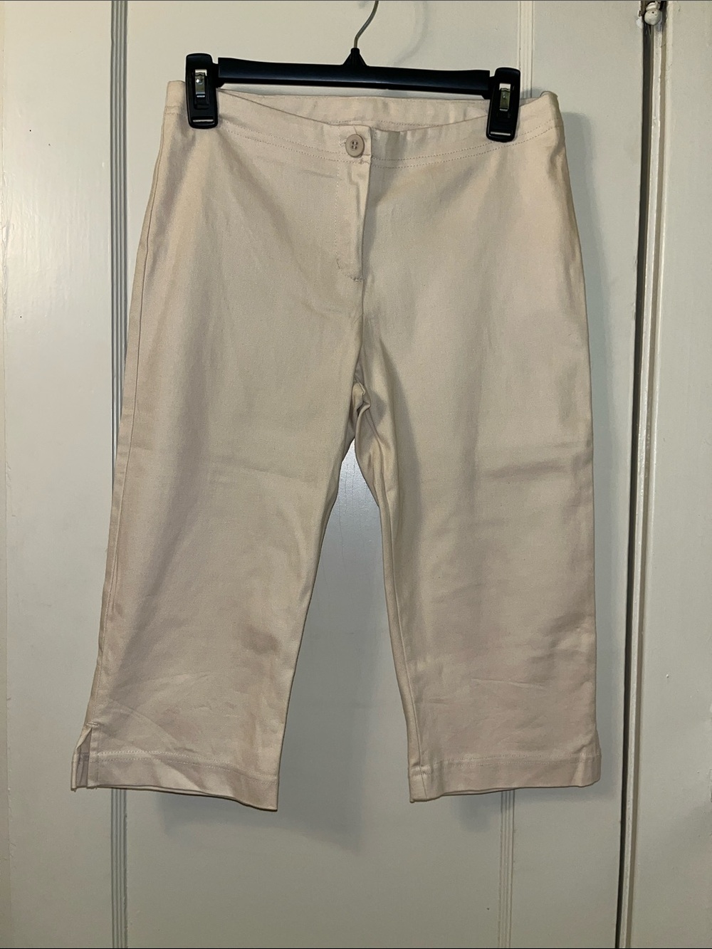 Vintage Light Khaki Capris - Lightweight Everyday Style